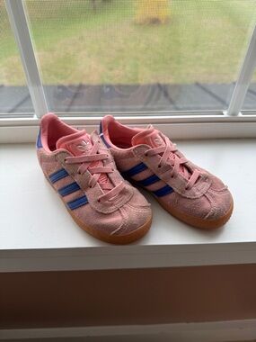adidas Kids Pink Suede Sneakers with Blue Stripes
